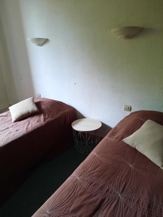 L'Eolienne Hotell Rouxmesnil-Bouteilles Exteriör bild