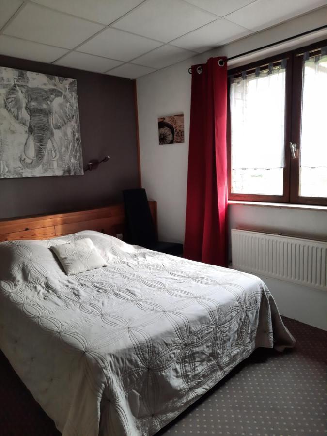 L'Eolienne Hotell Rouxmesnil-Bouteilles Exteriör bild