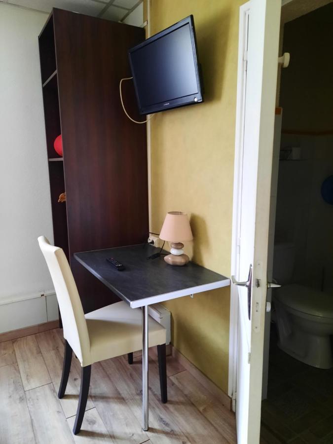 L'Eolienne Hotell Rouxmesnil-Bouteilles Exteriör bild
