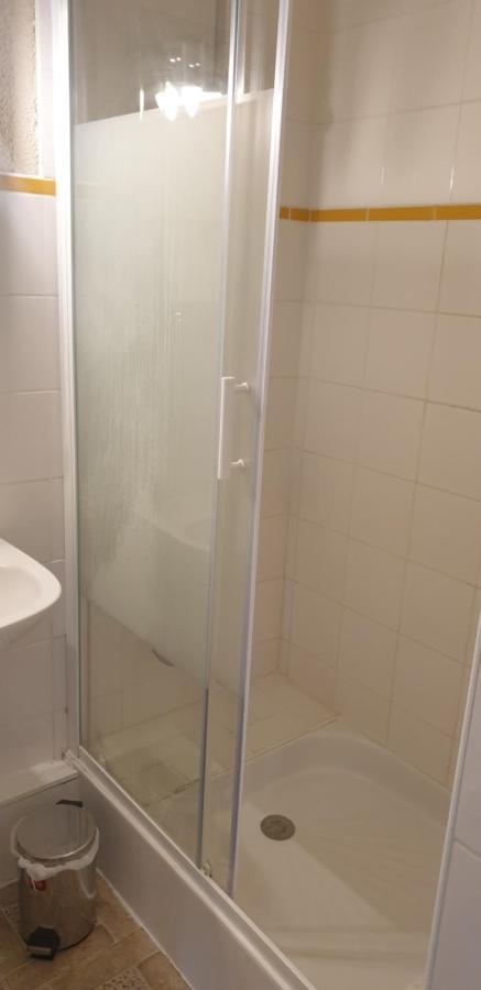 L'Eolienne Hotell Rouxmesnil-Bouteilles Exteriör bild