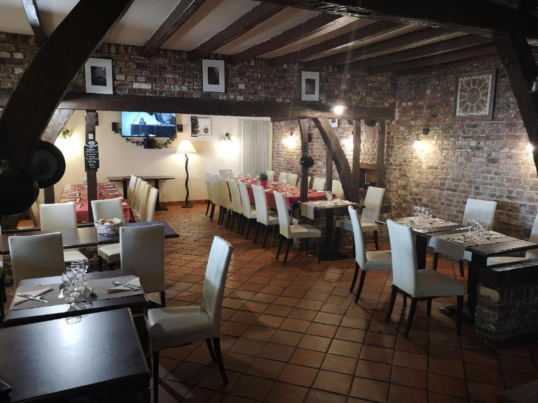 L'Eolienne Hotell Rouxmesnil-Bouteilles Exteriör bild